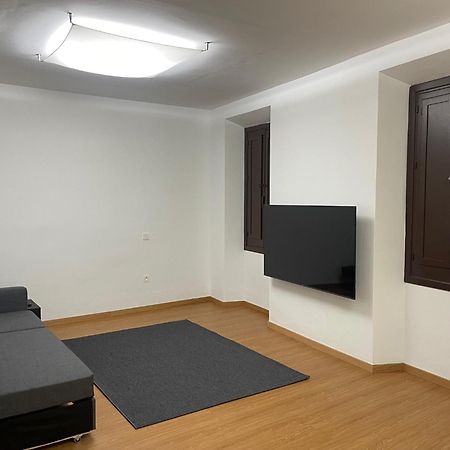 Apartamento Calle Rodrigo De Triana Con Opcion De Parking Севілья Екстер'єр фото