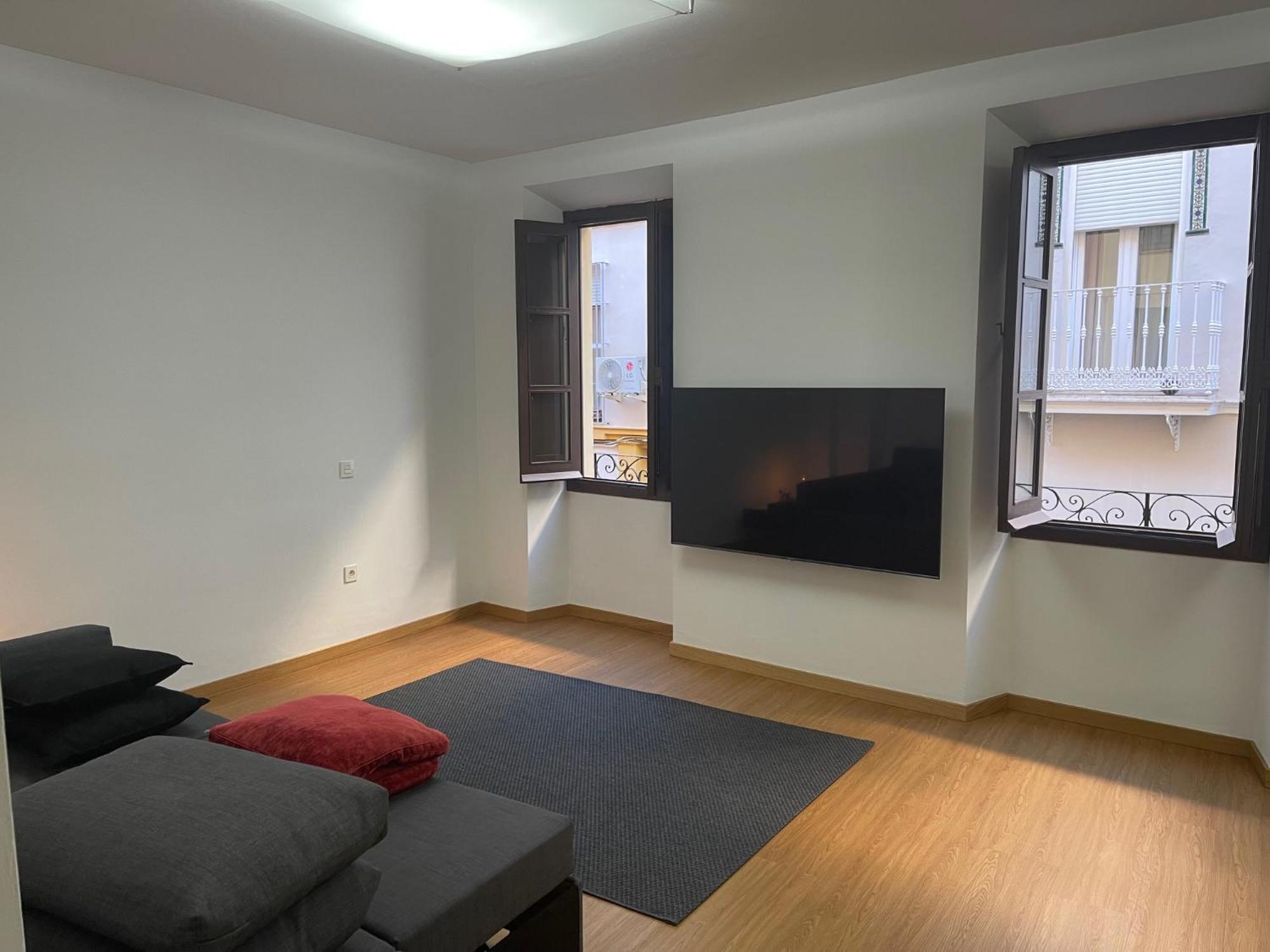 Apartamento Calle Rodrigo De Triana Con Opcion De Parking Севілья Екстер'єр фото