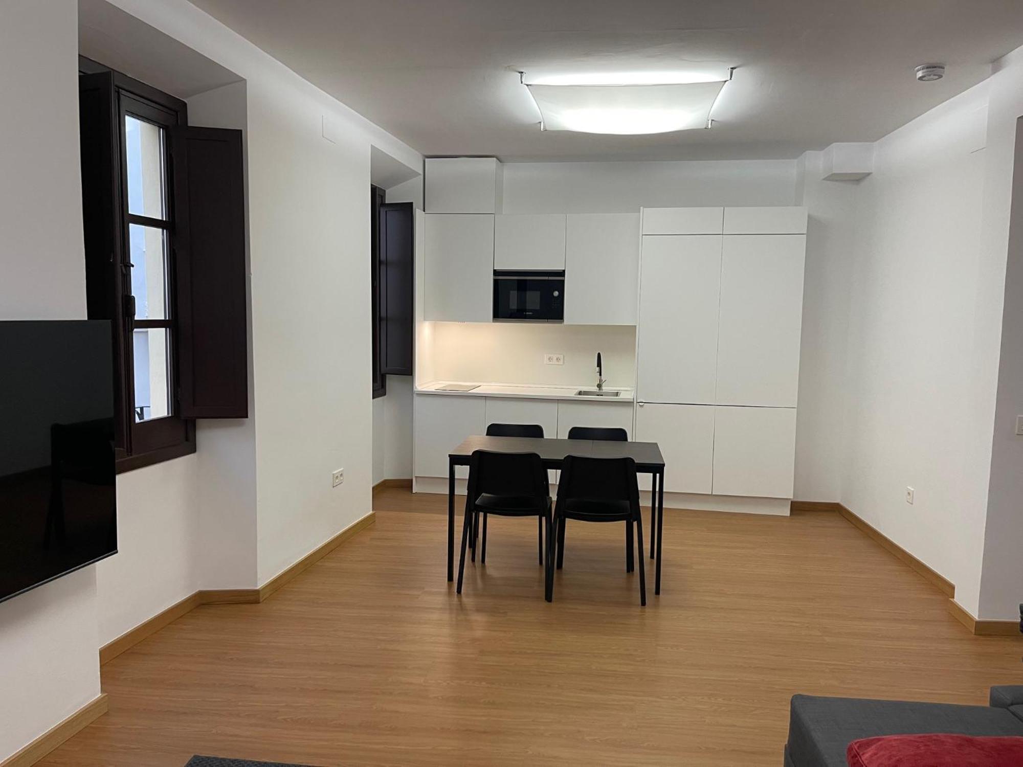 Apartamento Calle Rodrigo De Triana Con Opcion De Parking Севілья Екстер'єр фото
