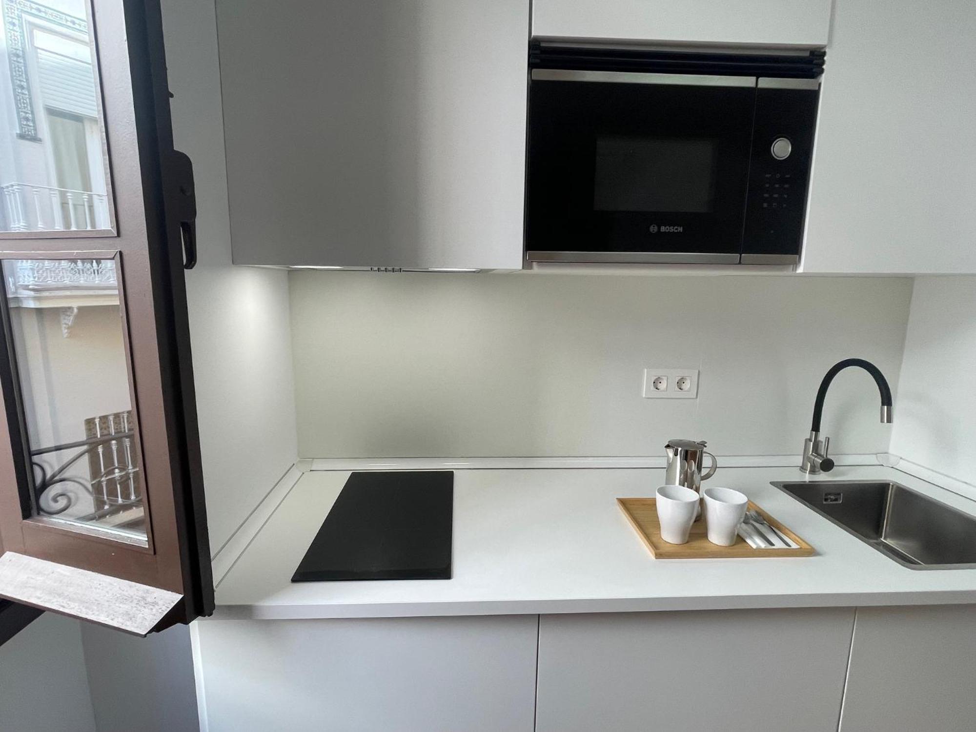 Apartamento Calle Rodrigo De Triana Con Opcion De Parking Севілья Екстер'єр фото