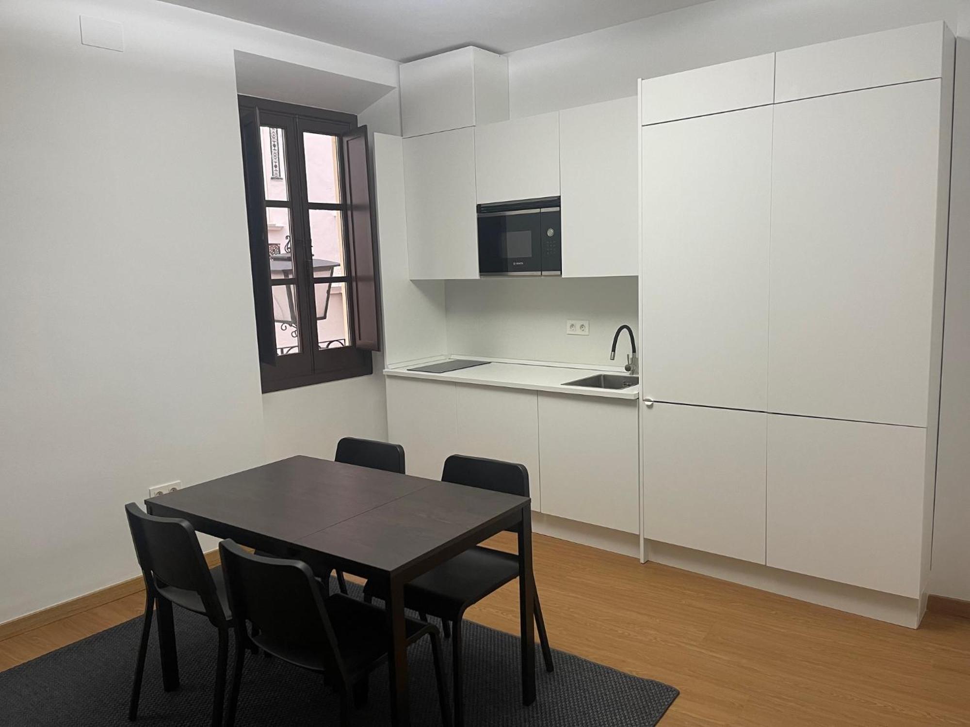 Apartamento Calle Rodrigo De Triana Con Opcion De Parking Севілья Екстер'єр фото