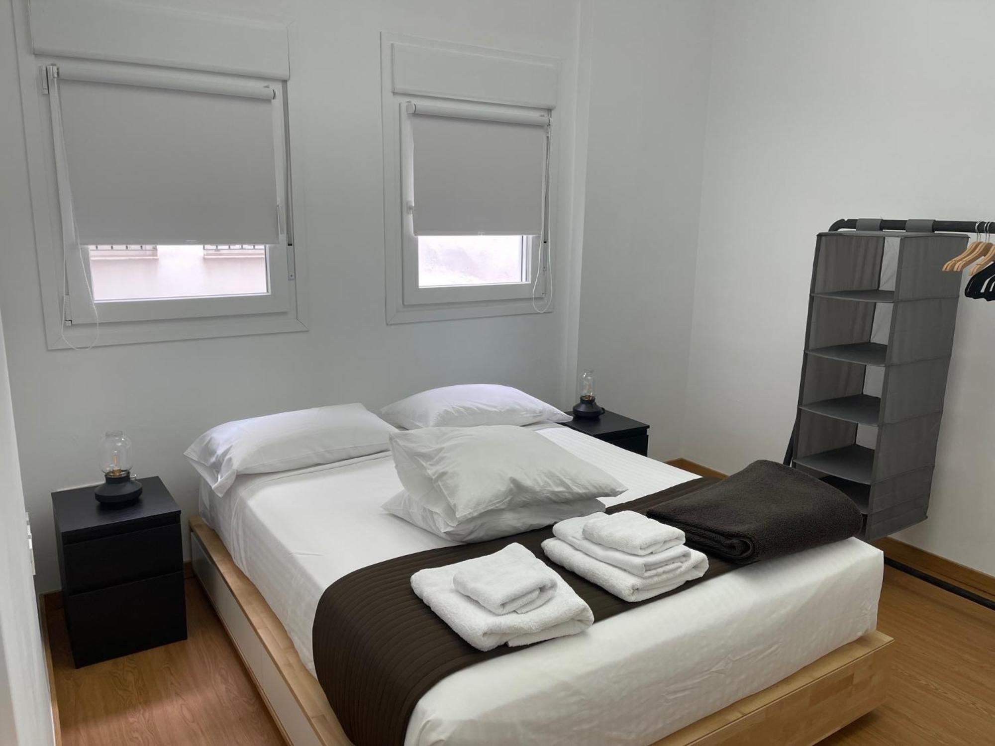 Apartamento Calle Rodrigo De Triana Con Opcion De Parking Севілья Екстер'єр фото