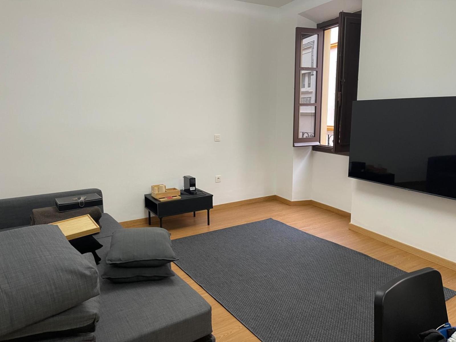 Apartamento Calle Rodrigo De Triana Con Opcion De Parking Севілья Екстер'єр фото